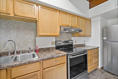 110 Winnipeg Ave, Saint Paul, MN 55117 - photo 4