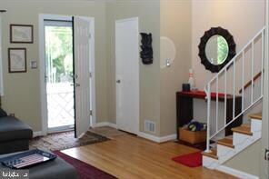 222 W Taylor Run Pkwy, Alexandria, VA 22314 - photo 2