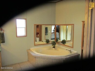 Master bath 2