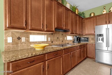 16-web-or-mls-4497-e-ficus-way