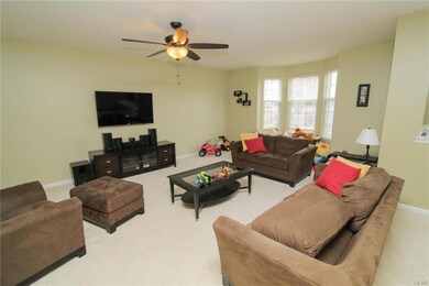 5272 Spring Ridge Dr E, Macungie, PA 18062 - photo 5