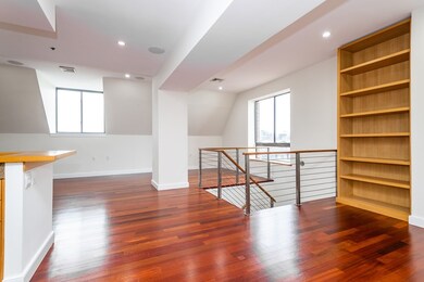 Lincoln Wharf unit 820&821, Boston, MA 02109 - photo 5