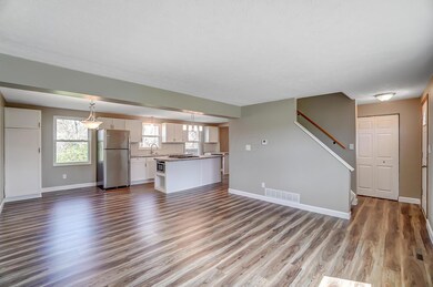 6557 Calgary Ct, Columbus, OH 43229 - photo 4