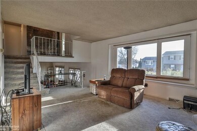 4489 Memphis Rd, Whitehall, PA 18052 - photo 7