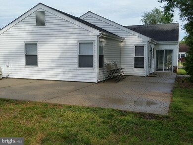 36 Windsor Rd, Southampton, NJ 08088 - photo 3