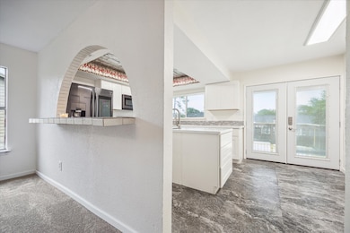 305 Gleneagles Dr, Friendswood, TX 77546 - photo 7