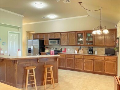 4401 Snowy Owl Cir, Norman, OK 73072 - photo 6