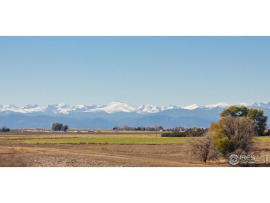 Gorgeous Unobstructed front range views!