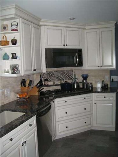 220 Old Forest Rd, Wynnewood, PA 19096 - photo 3