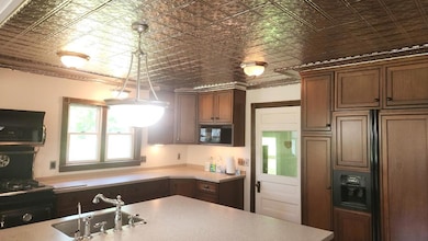 5575 Dexter Townhall Rd, Dexter, MI 48130 - photo 4