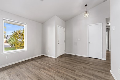 468 Merlee Cir, Eagle Point, OR 97524 - photo 3