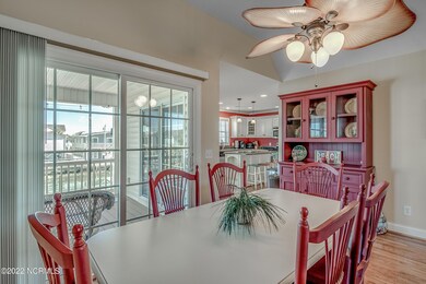 328 45th Ave N 004