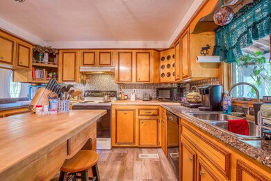 192 Dorrs Corner Rd, Center Ossipee, NH 03814 - photo 5