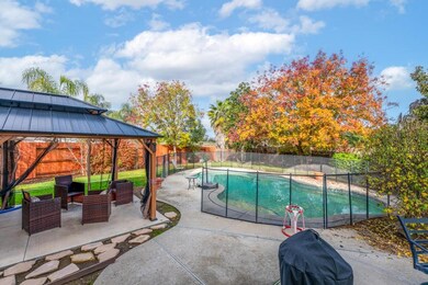 8432 Arrowroot Cir, Antelope, CA 95843 - photo 5