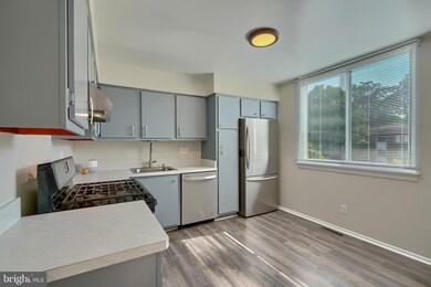 9264 Bellbeck Rd, Parkville, MD 21234 - photo 5