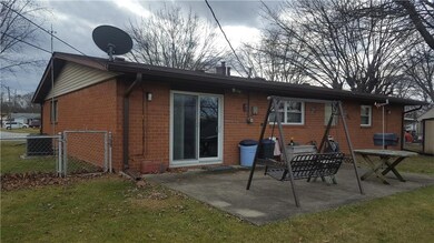 2904 Centre Ct, Indianapolis, IN 46203 - photo 6