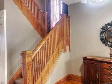 209 E Felton St, North Tonawanda, NY 14120 - photo 4