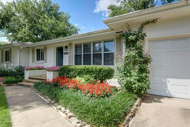 203 W Bennett St, Nixa, MO 65714 - photo 3