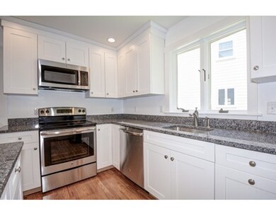 18 Pine Ridge Rd, Mattapan, MA 02126 - photo 5