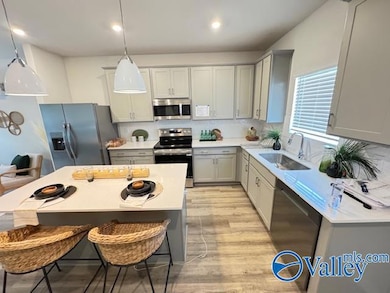 110 Foster Way Dr, Huntsville, AL 35806 - photo 7