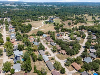 Situated on a dead end street with low traffic. School bus stops directly outside the home.