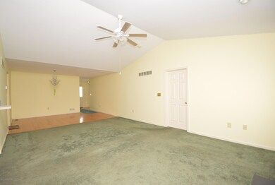307 Refuge Dr W, Drums, PA 18222 - photo 5