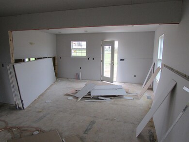 102 Ridge St, Manchester, TN 37355 - photo 4