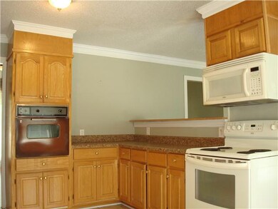 320 Dogwood Dr, Manchester, TN 37355 - photo 4