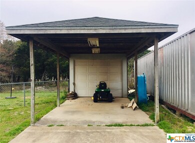 611 Whispering Oaks Dr, Copperas Cove, TX 76522 - photo 5