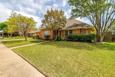 3716 Westview Dr, Bedford, TX 76021 - photo 3