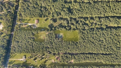 1583 County Road 3011, Dayton, TX 77535 - photo 2