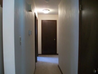 15814 N Brougham Dr, Chillicothe, IL 61523 - photo 7