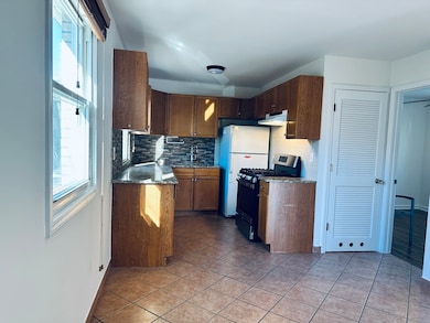 6734 W Dakin St unit 2F, Chicago, IL 60634 - photo 3