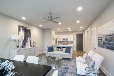 The Saxony unit 505PH, New Orleans, LA 70117 - photo 2