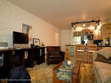 Living Room/Kitchen