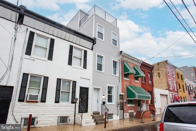 2028 N Palethorp St, Philadelphia, PA 19122 - photo 3