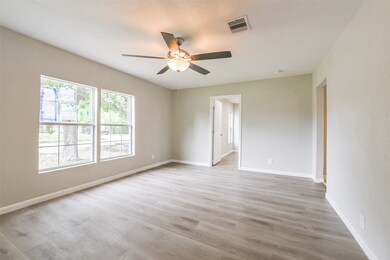 4609 Kingsbury St, Houston, TX 77021 - photo 6