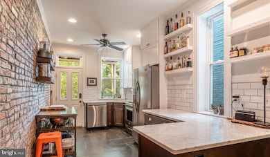 849 W 35th St, Baltimore, MD 21211 - photo 7