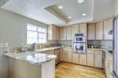 Gorgeous kitchen ready to enjoy