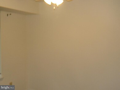 113 Echelon Rd unit 5, Voorhees, NJ 08043 - photo 7