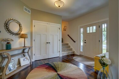 2717 Turnstone Cir, Fitchburg, WI 53719 - photo 6