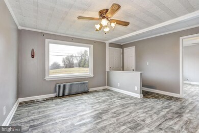 1119 Streaker Rd, Sykesville, MD 21784 - photo 2