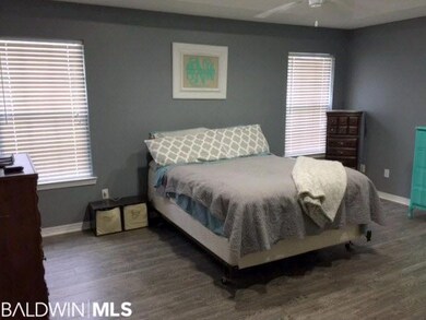 5886 Shady Woods Ct, Gulf Shores, AL 36542 - photo 7