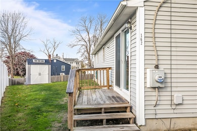 162 Center Ave, Middletown, RI 02842 - photo 5