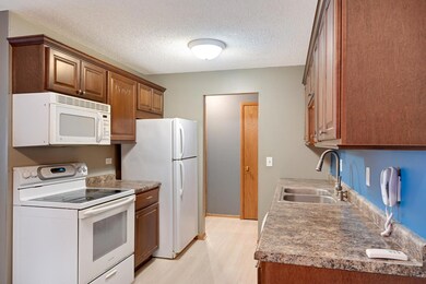 1901 Emerson Ave S unit 203, Minneapolis, MN 55403 - photo 6