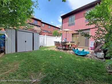 22 Gervil St, Staten Island, NY 10309 - photo 2