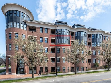 College & Battery unit 405C, Burlington, VT 05401 - photo 2