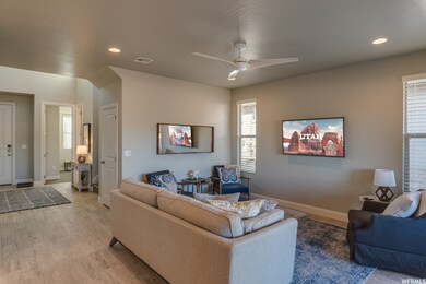 1030 N Casitas Hill Loop, Washington, UT 84780 - photo 4