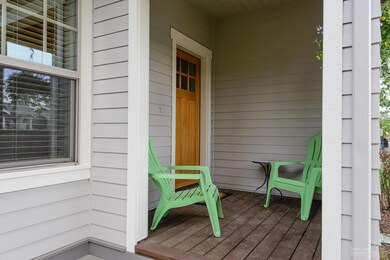 1576 NW Mt Washington Dr, Bend, OR 97701 - photo 3