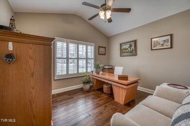 1256 Osler Ct 6